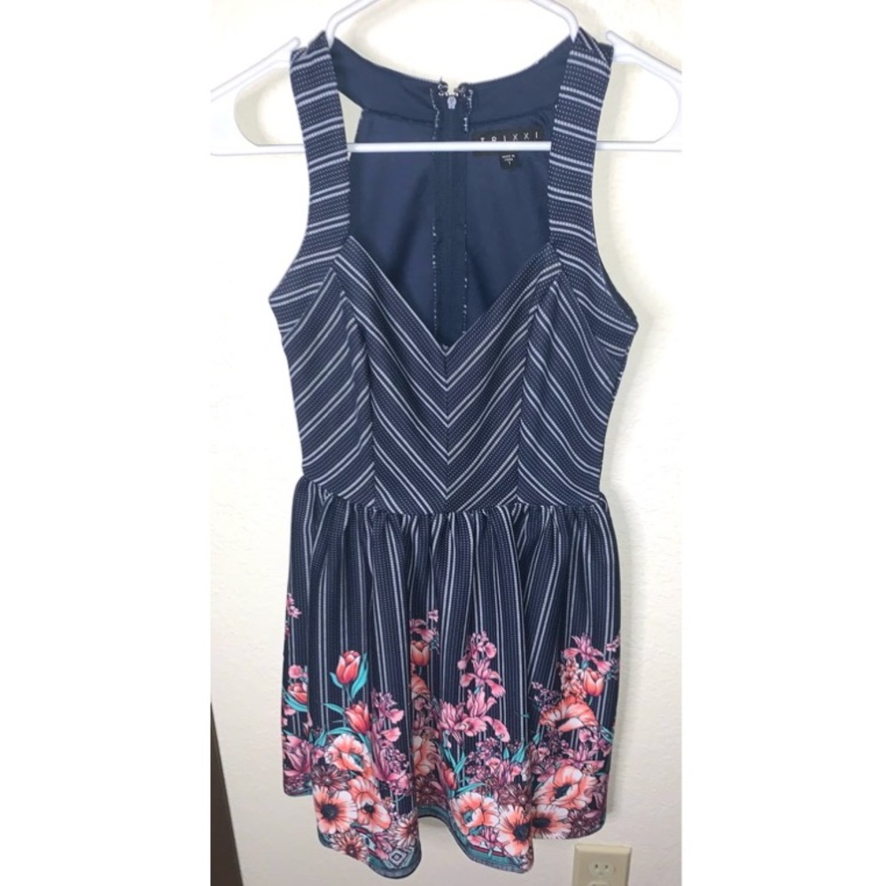 TRIXXI floral fit & flare dress size 1